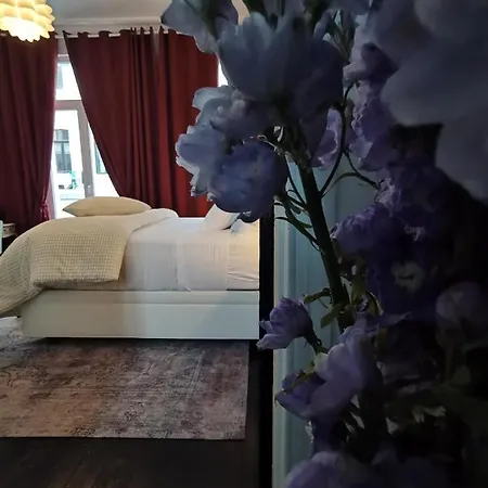 Chantilly Townhouse * Ghent