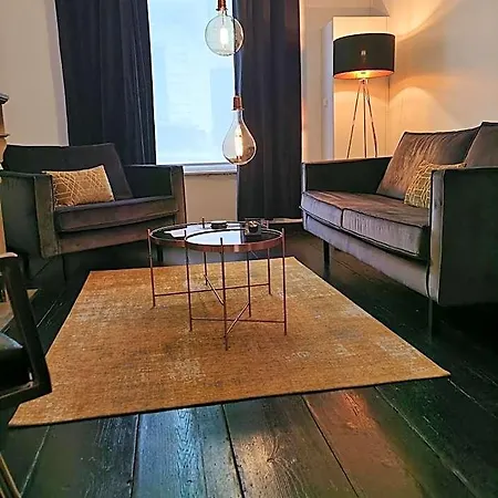 Chantilly Townhouse Holiday home *