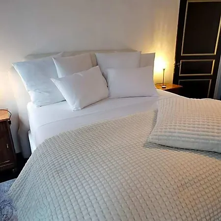 Chantilly Townhouse Holiday home *