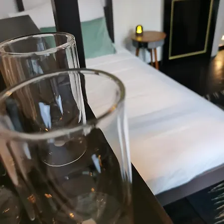 Chantilly Townhouse * خنت